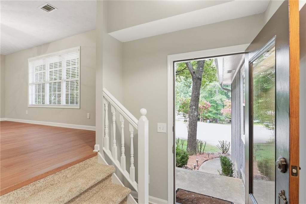 3 bedroom, 2 bathroom, 1,651 sq ft single family residence for sale at 4173 Oak Ferry Drive, Kennesaw, GA 30144 — photo 6
