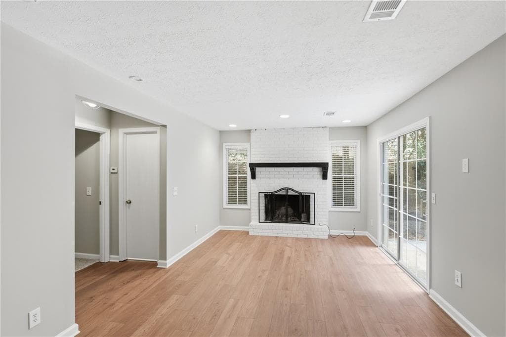 3 bedroom, 2 bathroom, 1,651 sq ft single family residence for sale at 4173 Oak Ferry Drive, Kennesaw, GA 30144 — photo 10