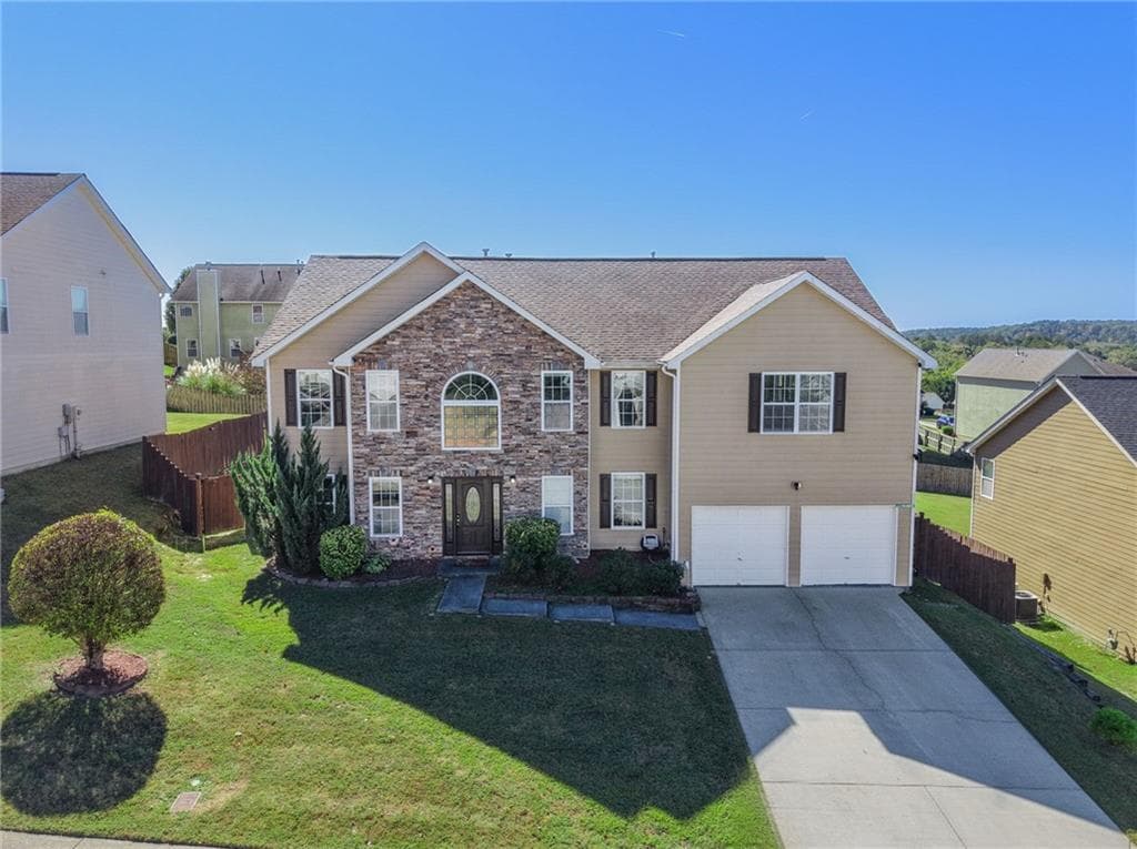 6 bedroom, 3 bathroom, 3,440 sq ft single family residence for rent at 1443 Wilson Manor Circle, Lawrenceville, GA 30045 for $3,000 a month — photo 1 of 22