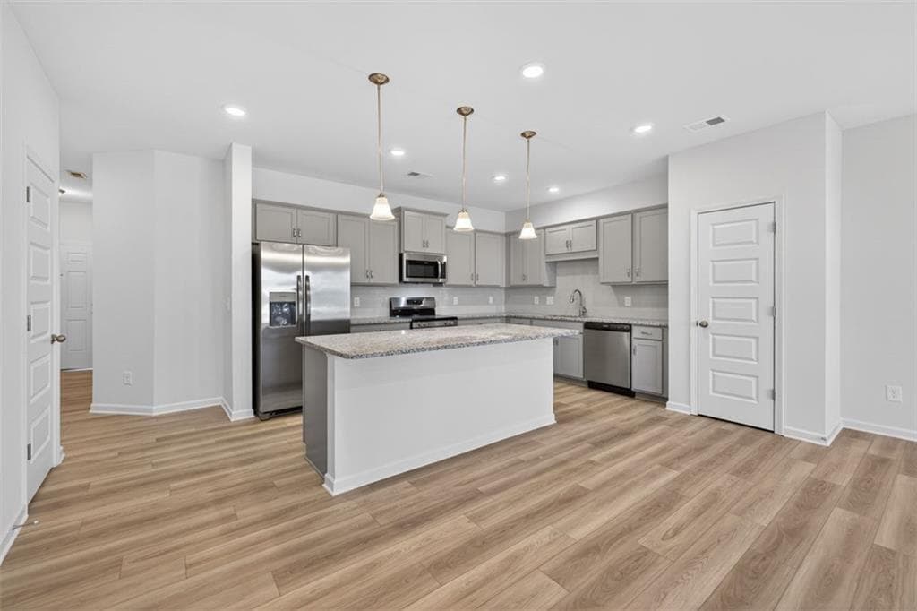 3 bedroom, 3 bathroom, 1,912 sq ft townhouse for sale at 323 Caroline Place 174, Villa Rica, GA 30180 — photo 5