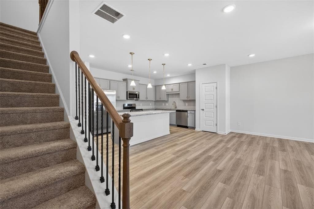 3 bedroom, 3 bathroom, 1,912 sq ft townhouse for sale at 323 Caroline Place 174, Villa Rica, GA 30180 — photo 6