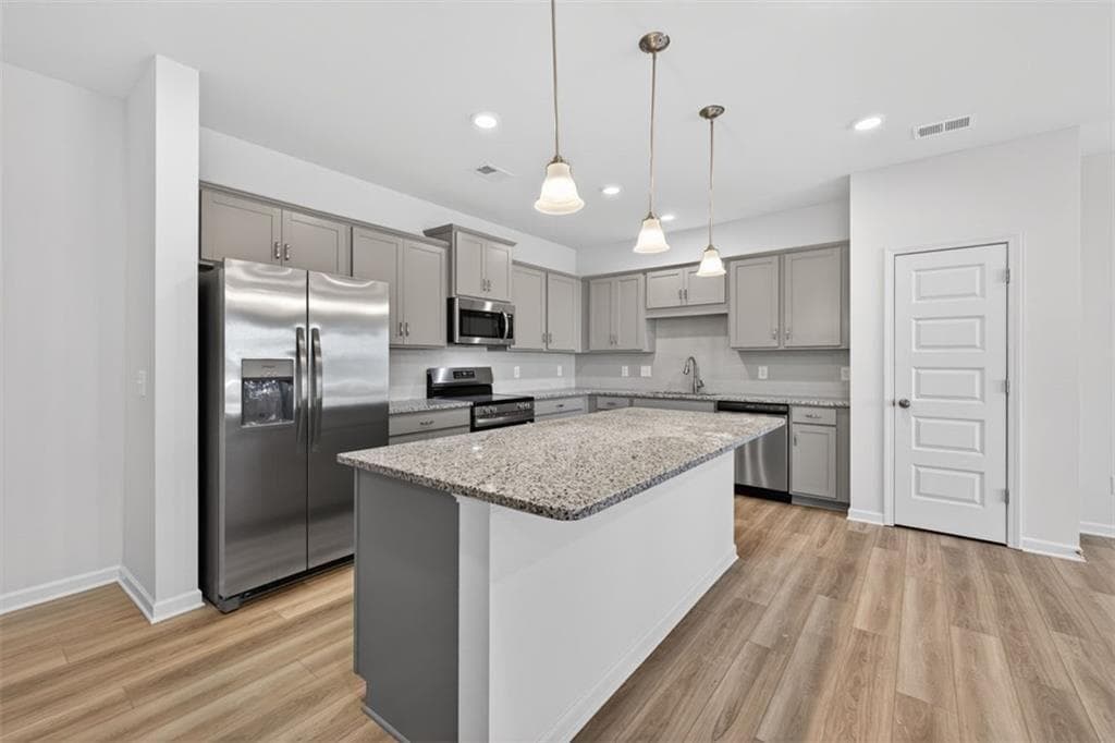 3 bedroom, 3 bathroom, 1,912 sq ft townhouse for sale at 323 Caroline Place 174, Villa Rica, GA 30180 — photo 7