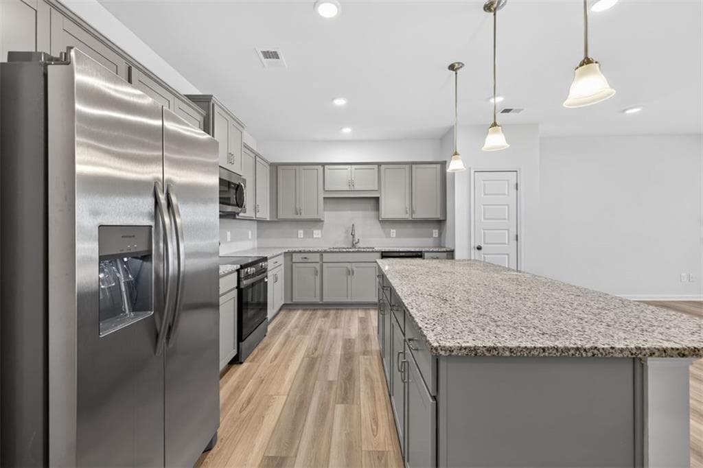 3 bedroom, 3 bathroom, 1,912 sq ft townhouse for sale at 323 Caroline Place 174, Villa Rica, GA 30180 — photo 8