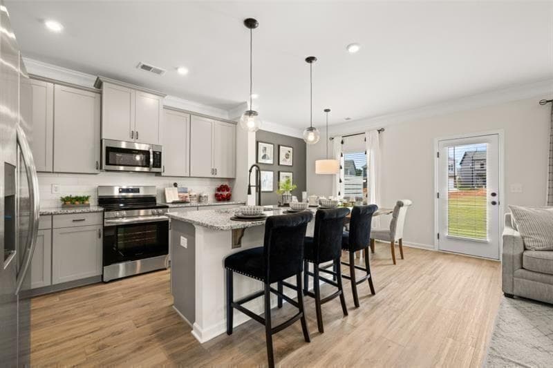 3 bedroom, 3 bathroom, 1,806 sq ft townhouse under contract at 319 Caroline Place 176, Villa Rica, GA 30180 — photo 4