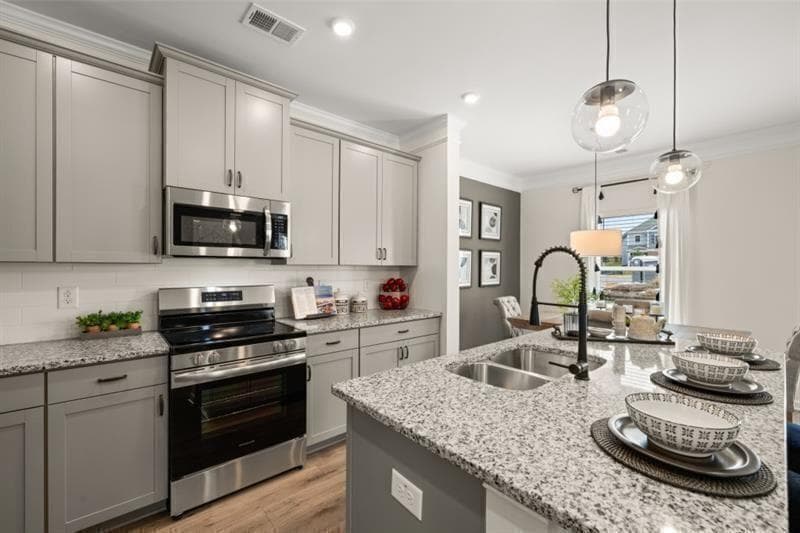 3 bedroom, 3 bathroom, 1,806 sq ft townhouse under contract at 319 Caroline Place 176, Villa Rica, GA 30180 — photo 10