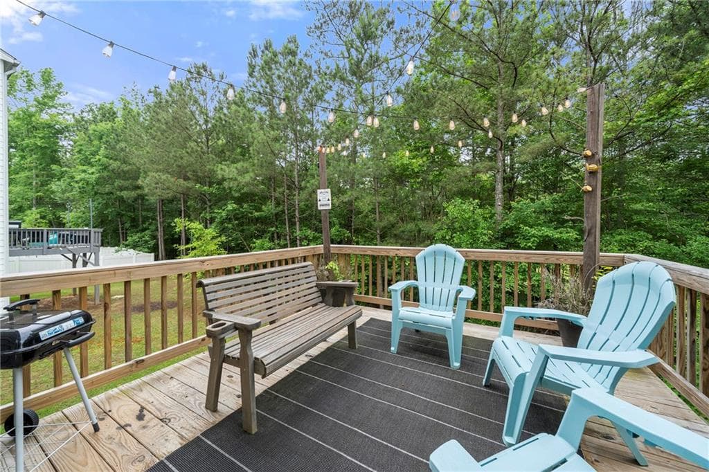 5 bedroom, 3 bathroom, 3,106 sq ft single family residence under contract at 1103 Shadow Glen Drive, Fairburn, GA 30213 — photo 4