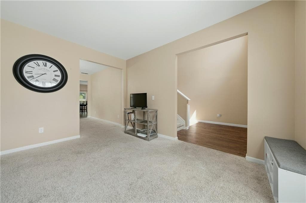 4 bedroom, 3 bathroom, 3,860 sq ft single family residence for sale at 8419 Hillspire Drive, Douglasville, GA 30134 — photo 5