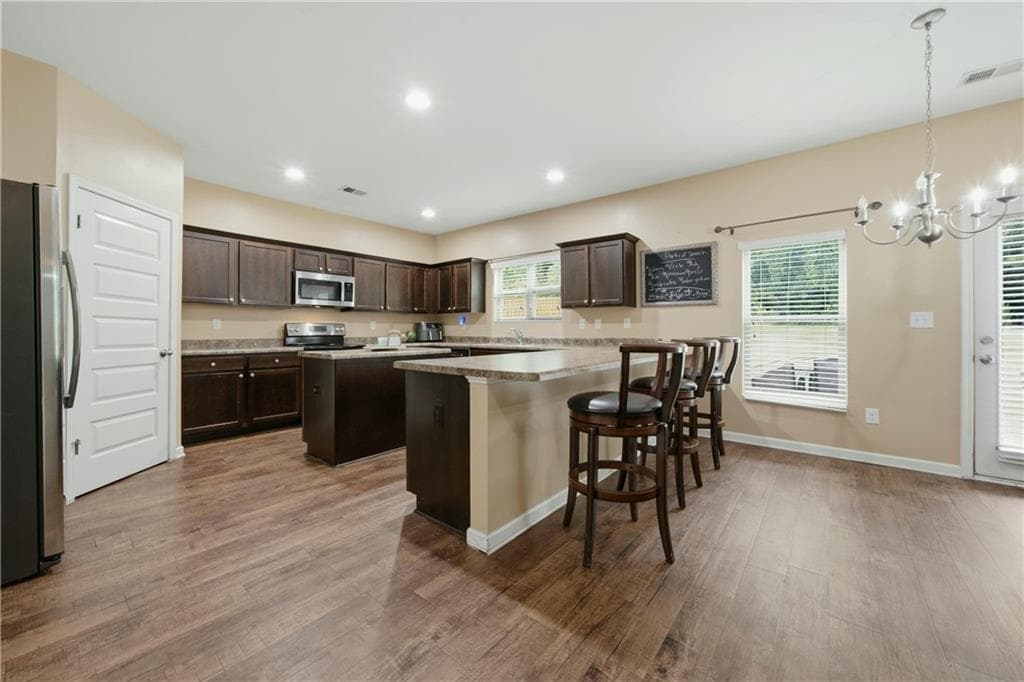4 bedroom, 3 bathroom, 3,860 sq ft single family residence for sale at 8419 Hillspire Drive, Douglasville, GA 30134 — photo 9