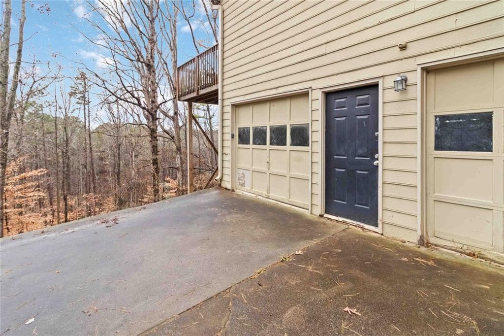 4 bedroom, 2 bathroom, 2,365 sq ft single family residence for sale at 5552 Little Mill Road, Buford, GA 30518 — photo 4