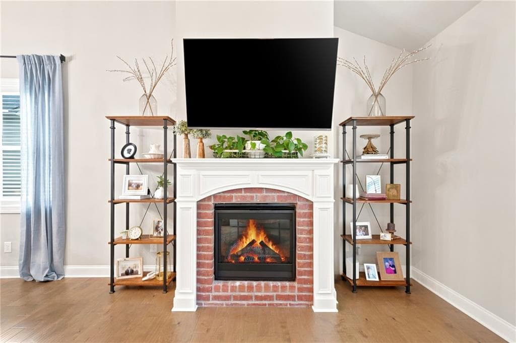 3 bedroom, 3 bathroom, 1,939 sq ft townhouse for sale at 217 Lakeside Place, Canton, GA 30114 — photo 9