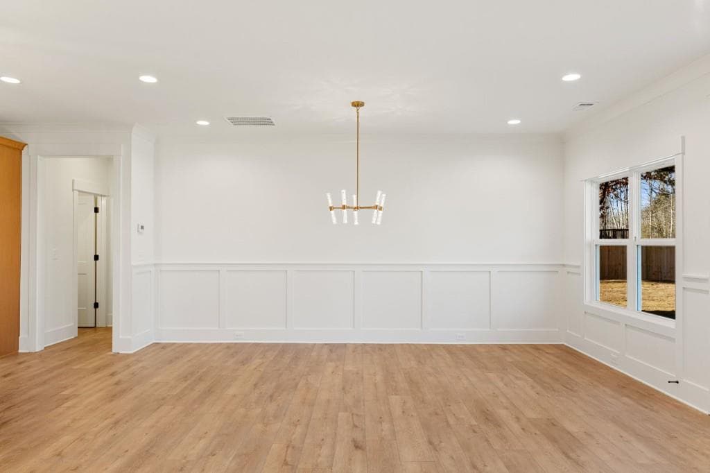 4 bedroom, 4 bathroom, 2,699 sq ft single family residence for sale at 3420 Hillshire Drive, Cumming, GA 30028 — photo 7
