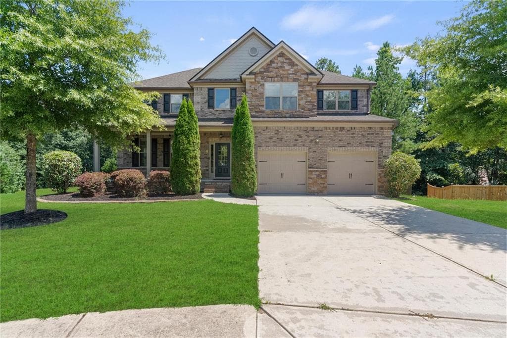 7 bedroom, 5 bathroom, 4,500 sq ft single family residence sold at 4440 Elvie Way, Hoschton, GA 30548