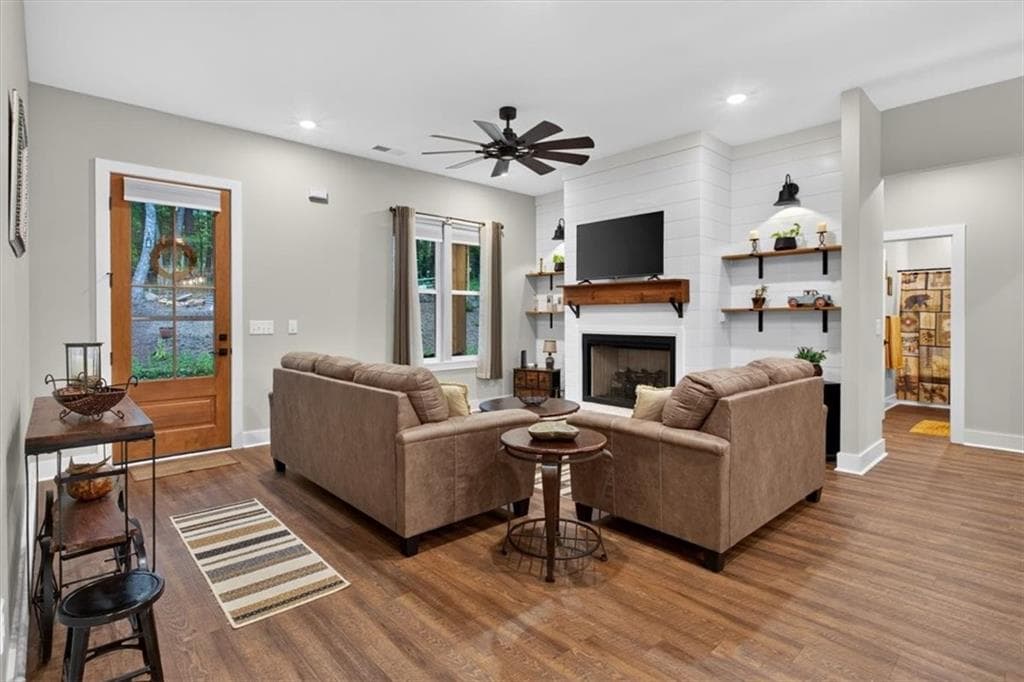 3 bedroom, 3 bathroom, 1,612 sq ft single family residence for sale at 165 Salacoa Mountain View Drive, Jasper, GA 30143 — photo 6