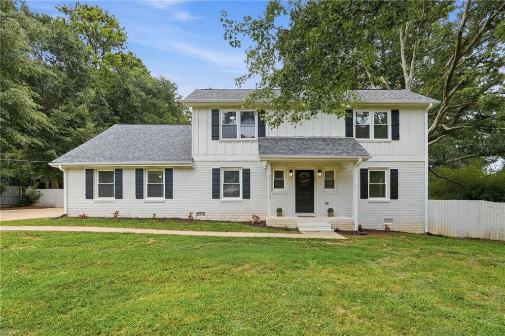 5 bedroom, 3 bathroom, 1,912 sq ft single family residence for sale at 5139 Merry Lane, Gainesville, GA 30504 — photo 1 of 46