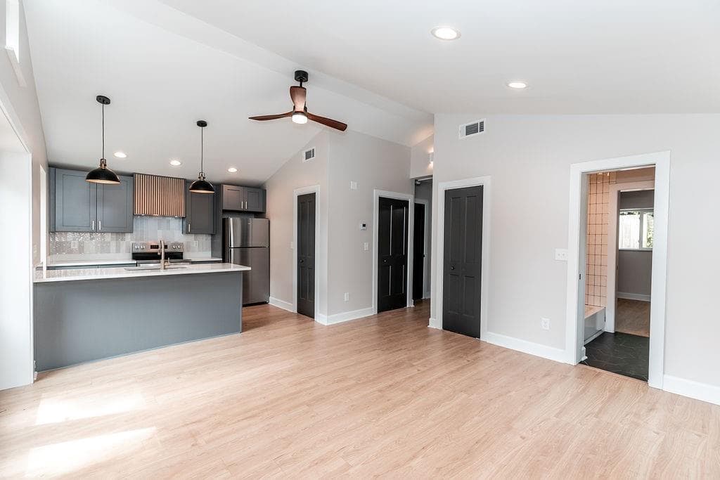 duplex for sale at 1628 Cecile Avenue, Atlanta, GA 30316 — photo 7