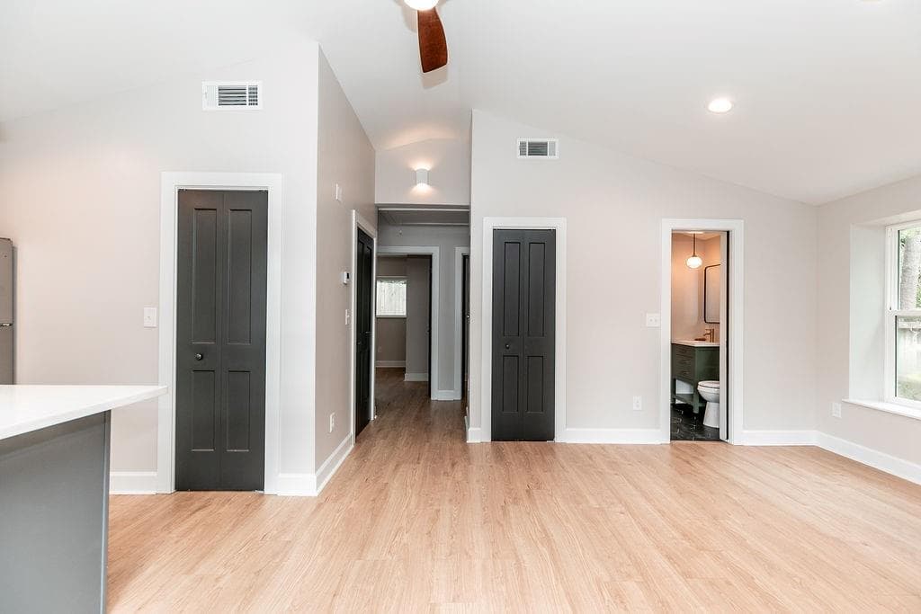 duplex for sale at 1628 Cecile Avenue, Atlanta, GA 30316 — photo 8