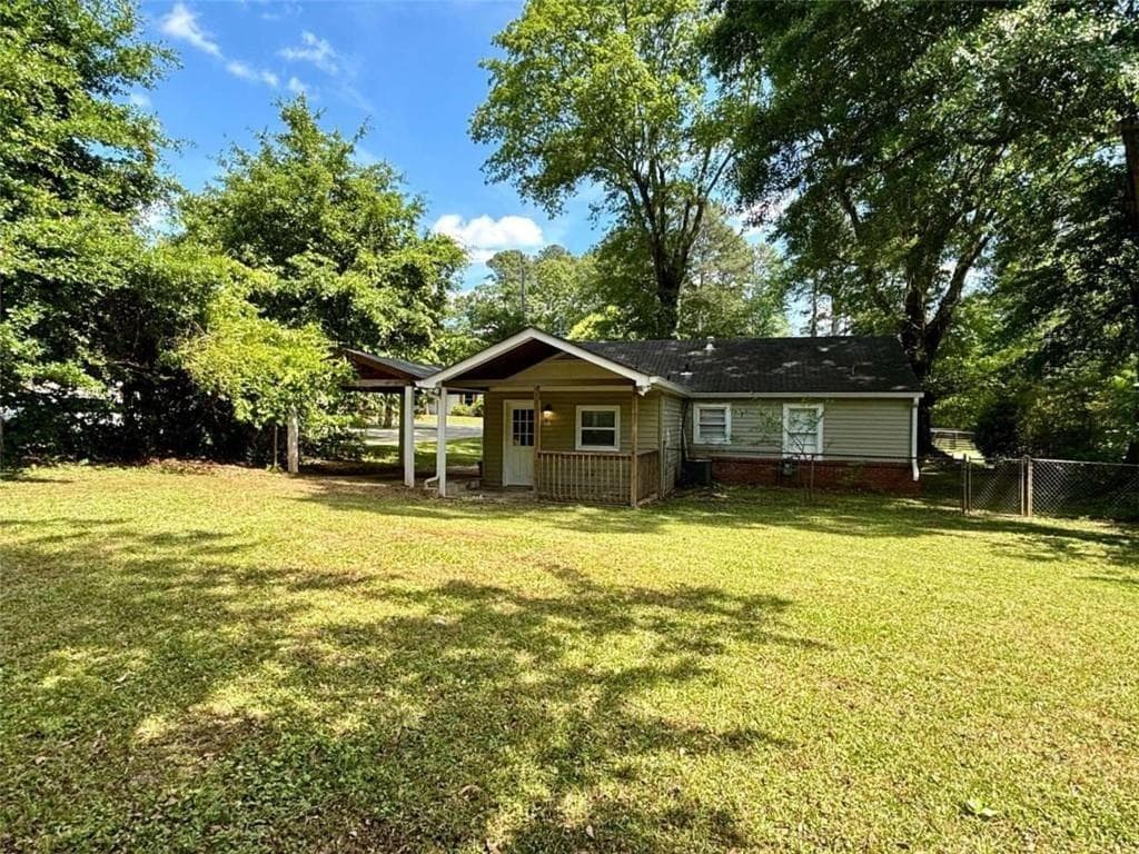 2 bedroom, 1 bathroom, 936 sq ft single family residence for rent at 609 San Fernardo Drive, Smyrna, GA 30080 for $1,750 a month — photo 5