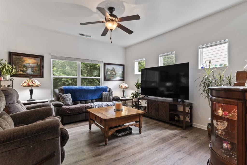 3 bedroom, 3 bathroom, 2,448 sq ft single family residence for sale at 220 Renford Road, Ball Ground, GA 30107 — photo 6