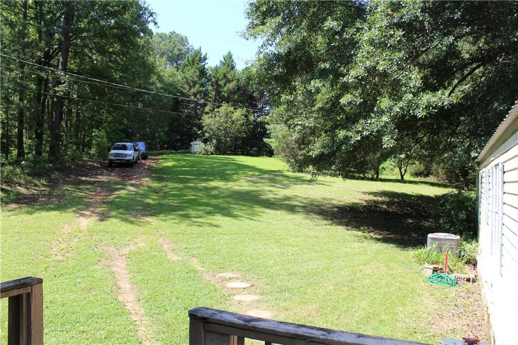 2 bedroom, 2 bathroom, 988 sq ft single family residence under contract at 110 N Cove Drive, Hogansville, GA 30230 — photo 4