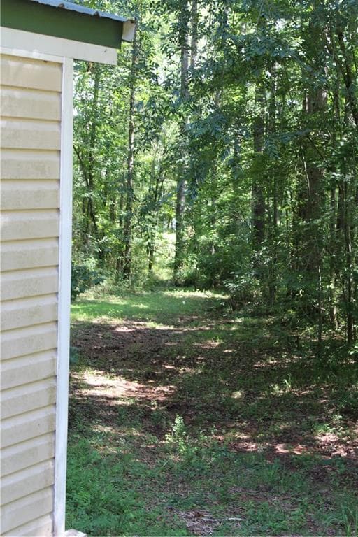 2 bedroom, 2 bathroom, 988 sq ft single family residence under contract at 110 N Cove Drive, Hogansville, GA 30230 — photo 6