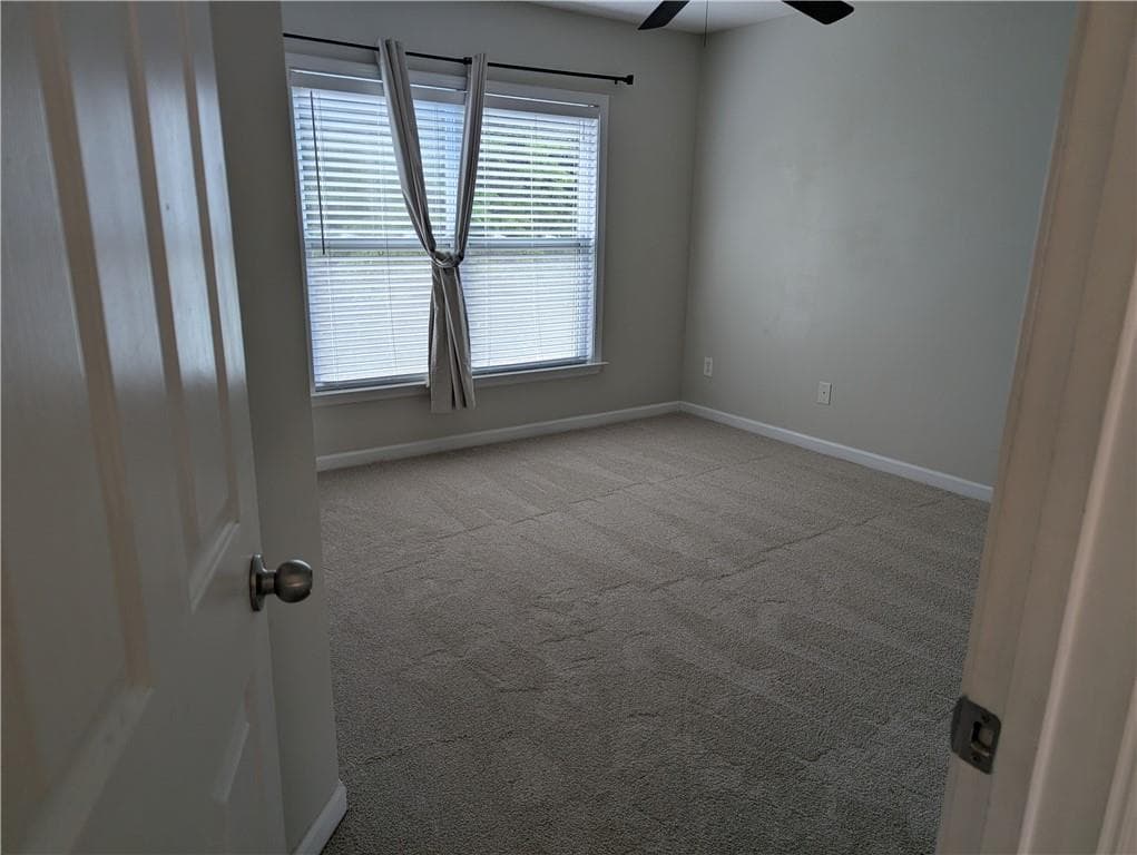 4 bedroom, 3 bathroom, 3,062 sq ft single family residence for rent at 212 Autumn Trail, Acworth, GA 30102 for $2,900 a month — photo 4