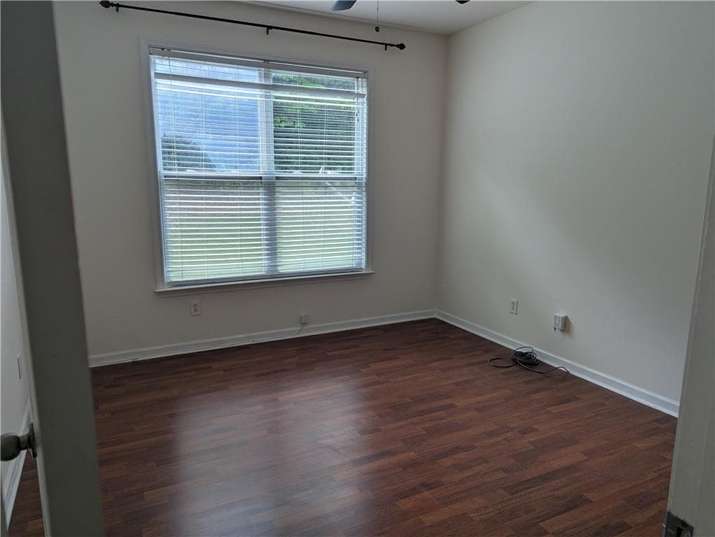 4 bedroom, 3 bathroom, 3,062 sq ft single family residence for rent at 212 Autumn Trail, Acworth, GA 30102 for $2,900 a month — photo 10
