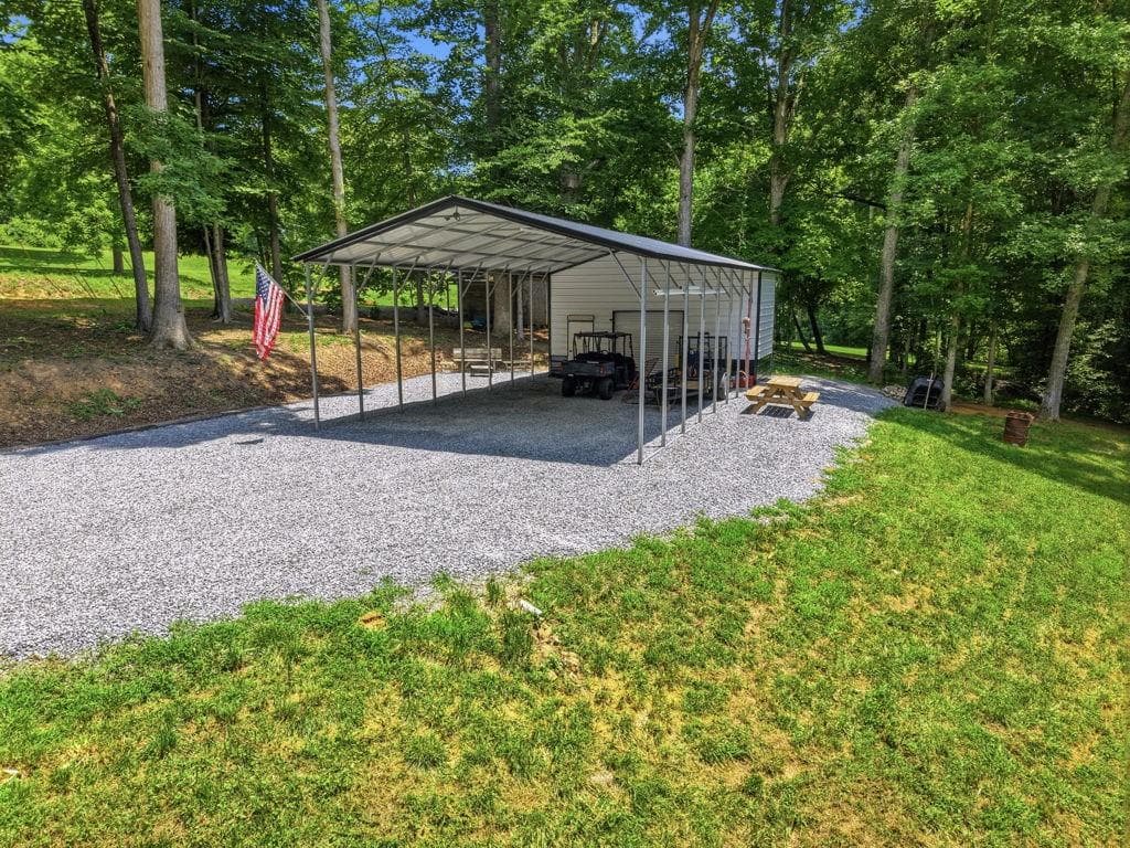 3 bedroom, 3 bathroom, 2,574 sq ft single family residence for sale at 1684 Fairview Road, Jasper, GA 30143 — photo 8