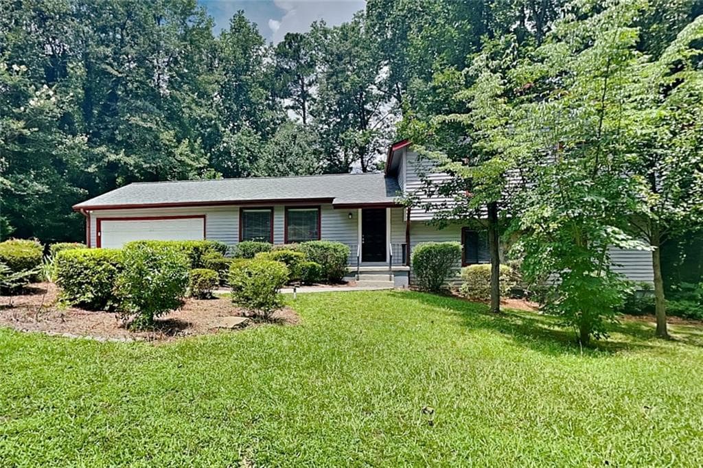 4 bedroom, 3 bathroom, 1,953 sq ft single family residence sold at 1980 Branch View Drive, Marietta, GA 30062