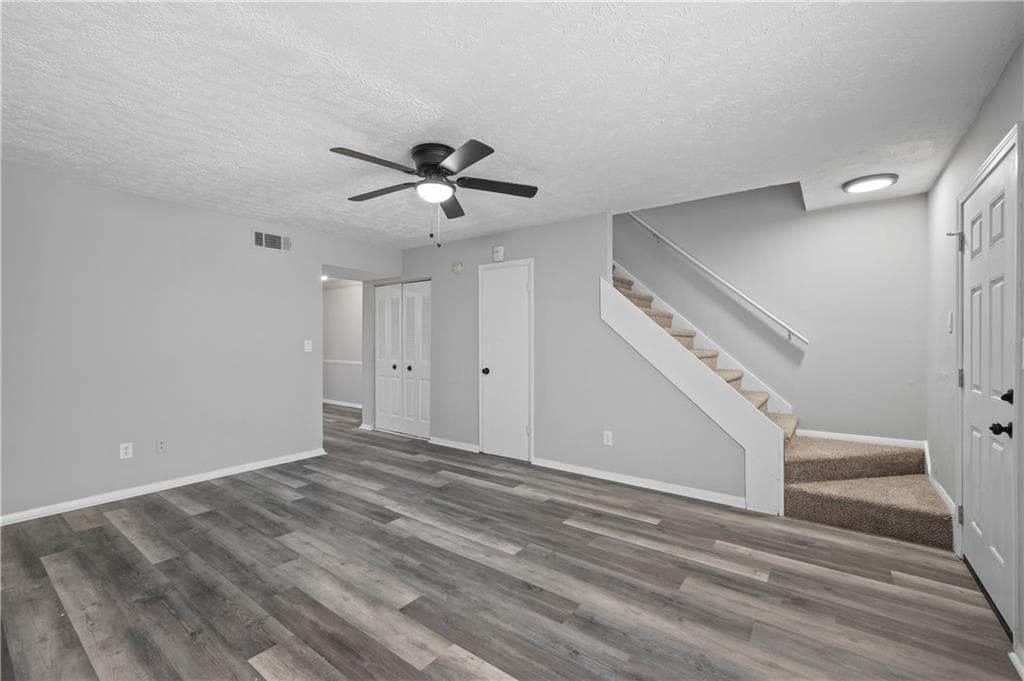 2 bedroom, 2 bathroom, 1,000 sq ft townhouse for rent at 2897 Spruce Circle, Snellville, GA 30078 for $1,350 a month — photo 4