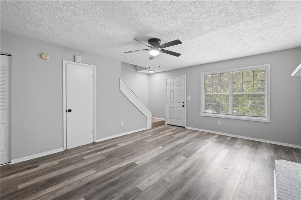 2 bedroom, 2 bathroom, 1,000 sq ft townhouse for rent at 2897 Spruce Circle, Snellville, GA 30078 for $1,350 a month — photo 5