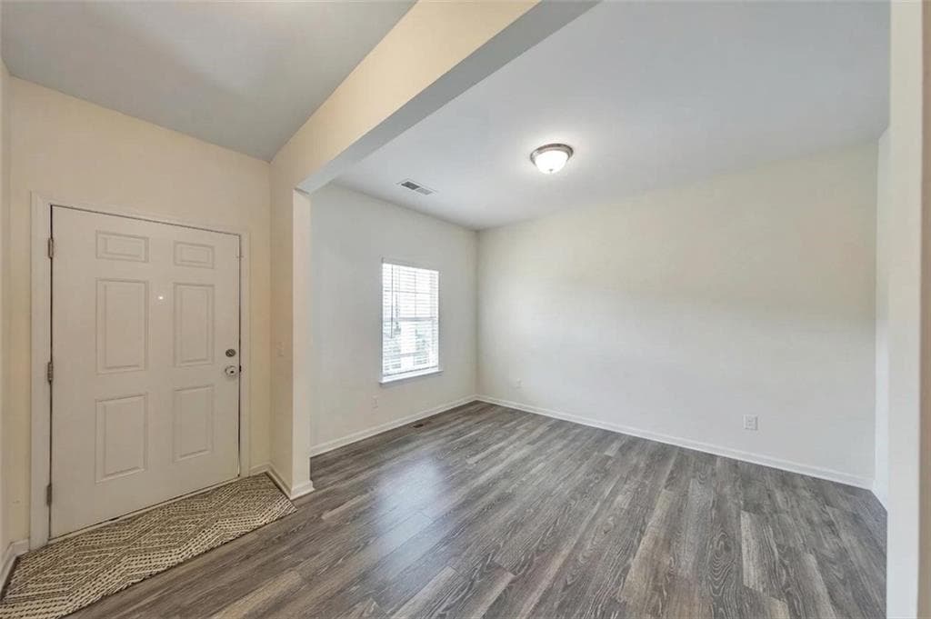 4 bedroom, 3 bathroom, 2,572 sq ft single family residence for sale at 133 Couper Way, Cartersville, GA 30120 — photo 4