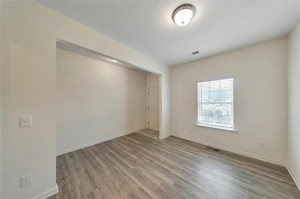 4 bedroom, 3 bathroom, 2,572 sq ft single family residence for sale at 133 Couper Way, Cartersville, GA 30120 — photo 6