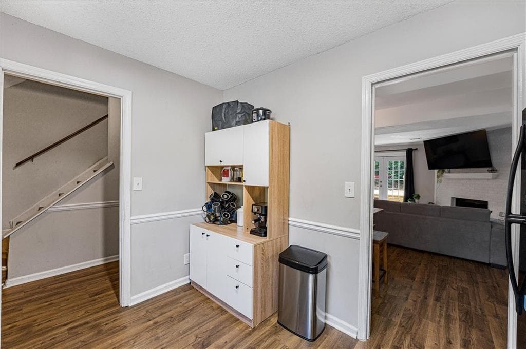 2 bedroom, 3 bathroom, 1,320 sq ft townhouse for sale at 6005 Pat Mell Place, Smyrna, GA 30080 — photo 9
