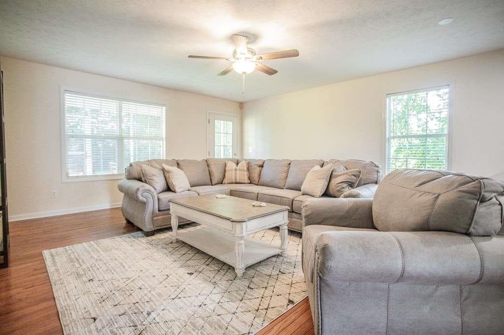 3 bedroom, 2 bathroom, 1,251 sq ft single family residence for rent at 211 South Street, Carrollton, GA 30117 for $2,800 a month — photo 10