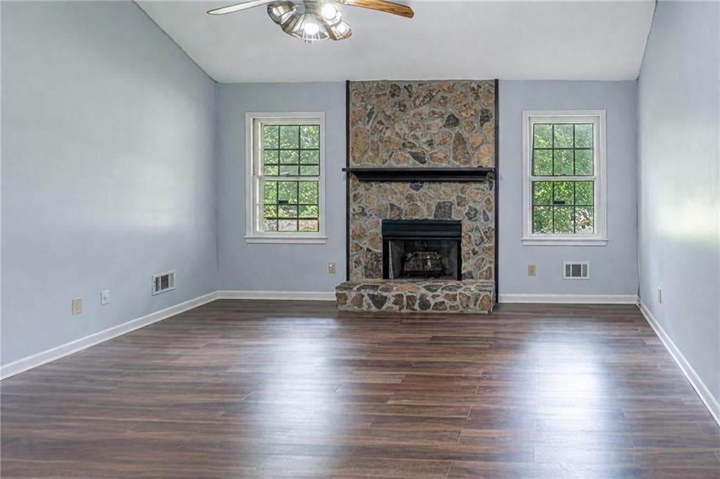 3 bedroom, 2 bathroom, 1,537 sq ft single family residence for rent at 989 Gate Post Land, Lawrenceville, GA 30044 for $2,190 a month — photo 3