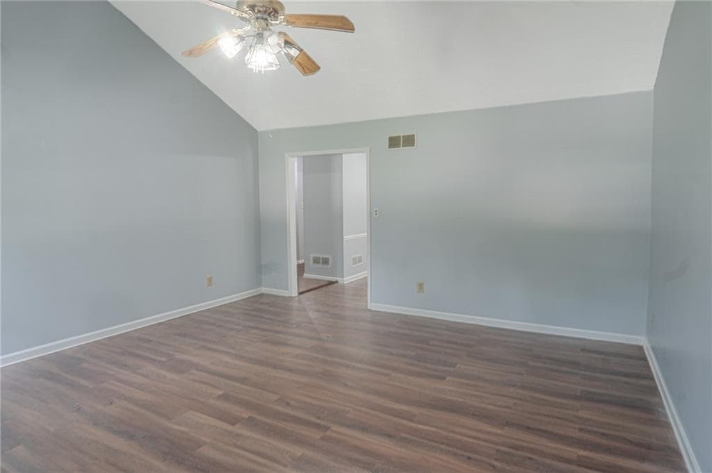 3 bedroom, 2 bathroom, 1,537 sq ft single family residence for rent at 989 Gate Post Land, Lawrenceville, GA 30044 for $2,190 a month — photo 5