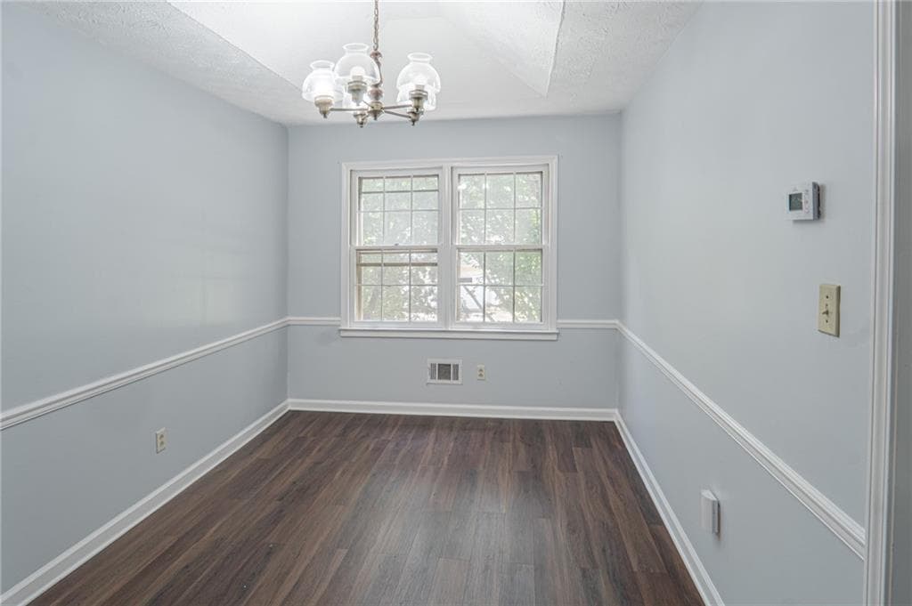 3 bedroom, 2 bathroom, 1,537 sq ft single family residence for rent at 989 Gate Post Land, Lawrenceville, GA 30044 for $2,190 a month — photo 6