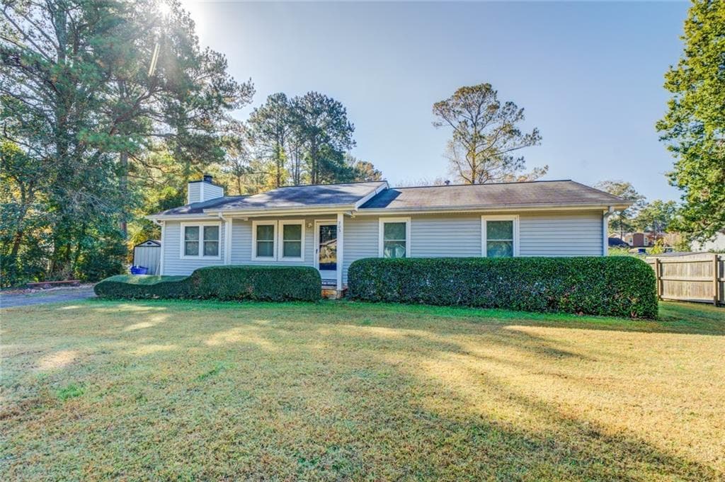 3 bedroom, 2 bathroom, 1,470 sq ft single family residence for rent at 905 Rambling Rose Court, Conyers, GA 30012 for $1,680 a month