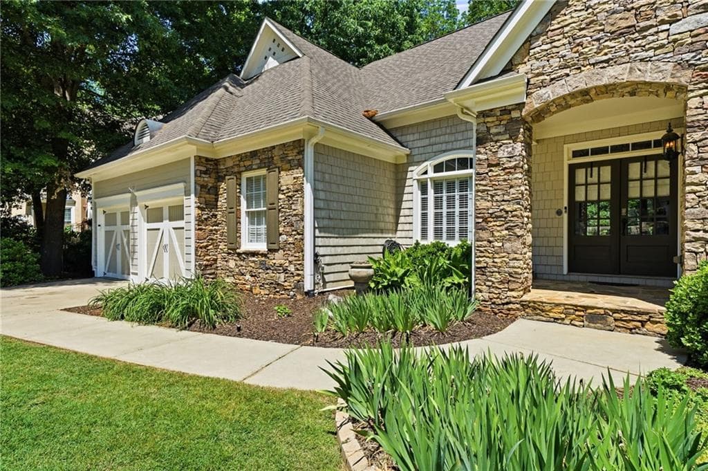 4 bedroom, 4 bathroom, 5,404 sq ft single family residence for sale at 2490 Wild Iris Lane, Dacula, GA 30019 — photo 3