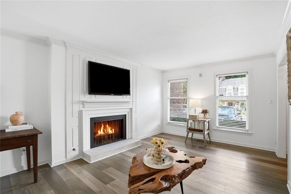 2 bedroom, 3 bathroom, 1,080 sq ft townhouse under contract at 13 Stratford Hall Place #13, Atlanta, GA 30342 — photo 7