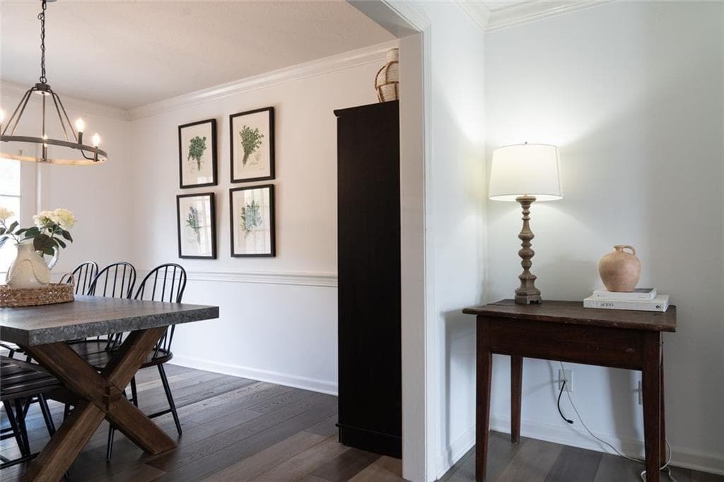 2 bedroom, 3 bathroom, 1,080 sq ft townhouse under contract at 13 Stratford Hall Place #13, Atlanta, GA 30342 — photo 10
