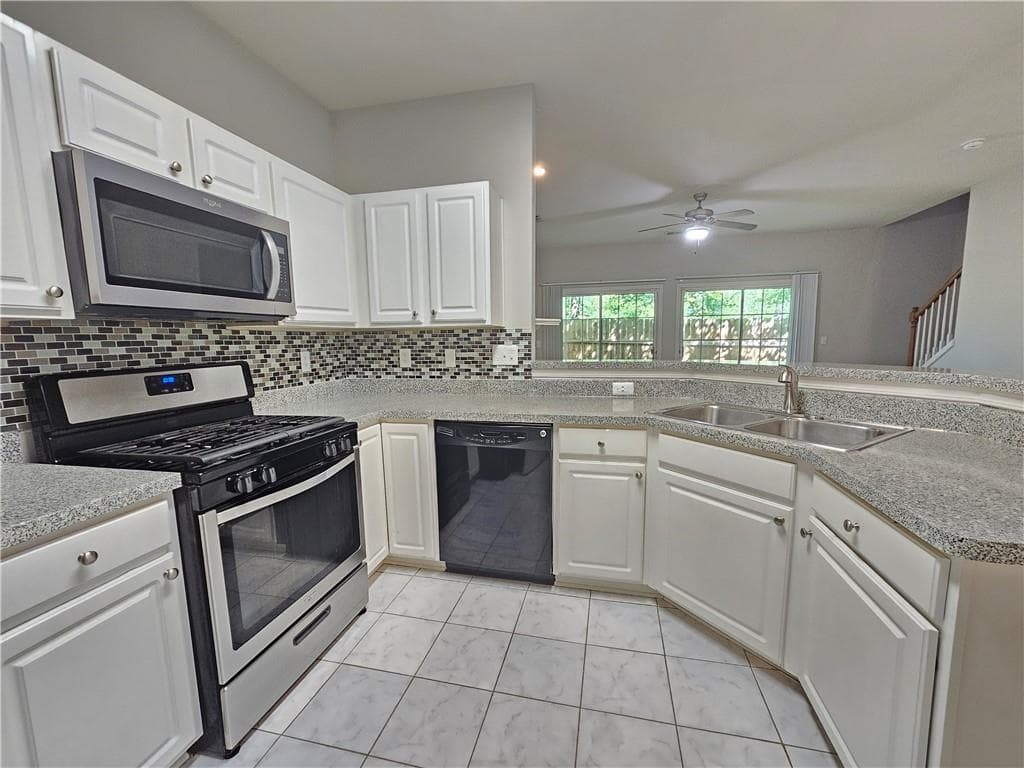 3 bedroom, 3 bathroom, 1,416 sq ft townhouse for rent at 1999 Hailston Drive, Duluth, GA 30097 for $2,200 a month — photo 6