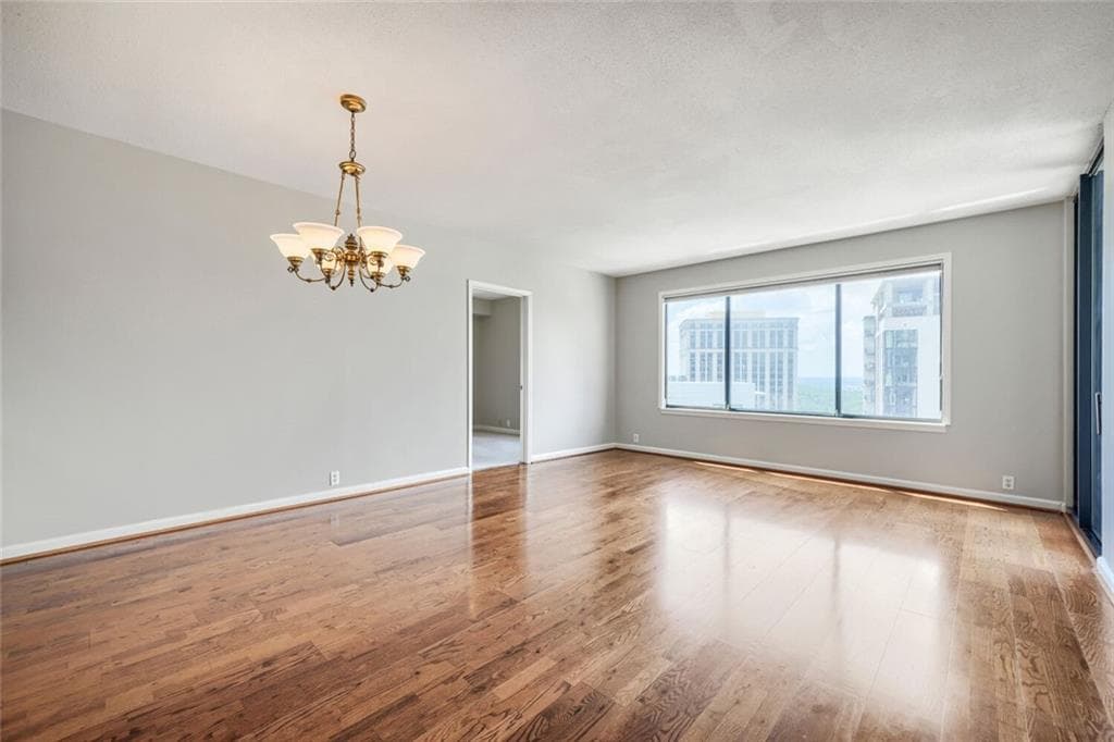 2 bedroom, 2 bathroom, 1,265 sq ft condominium for sale at 3481 Lakeside Drive 2603, Atlanta, GA 30326 — photo 9