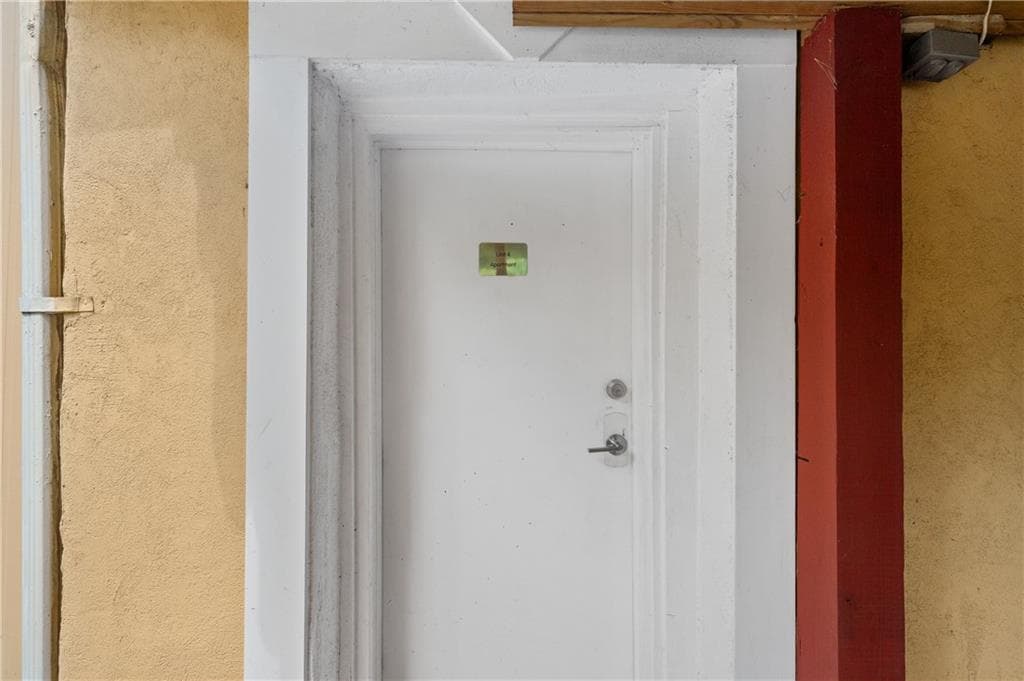 1 bathroom, 700 sq ft quadruplex for rent at 789 Barnett Street 4, Atlanta, GA 30306 for $1,400 a month — photo 2