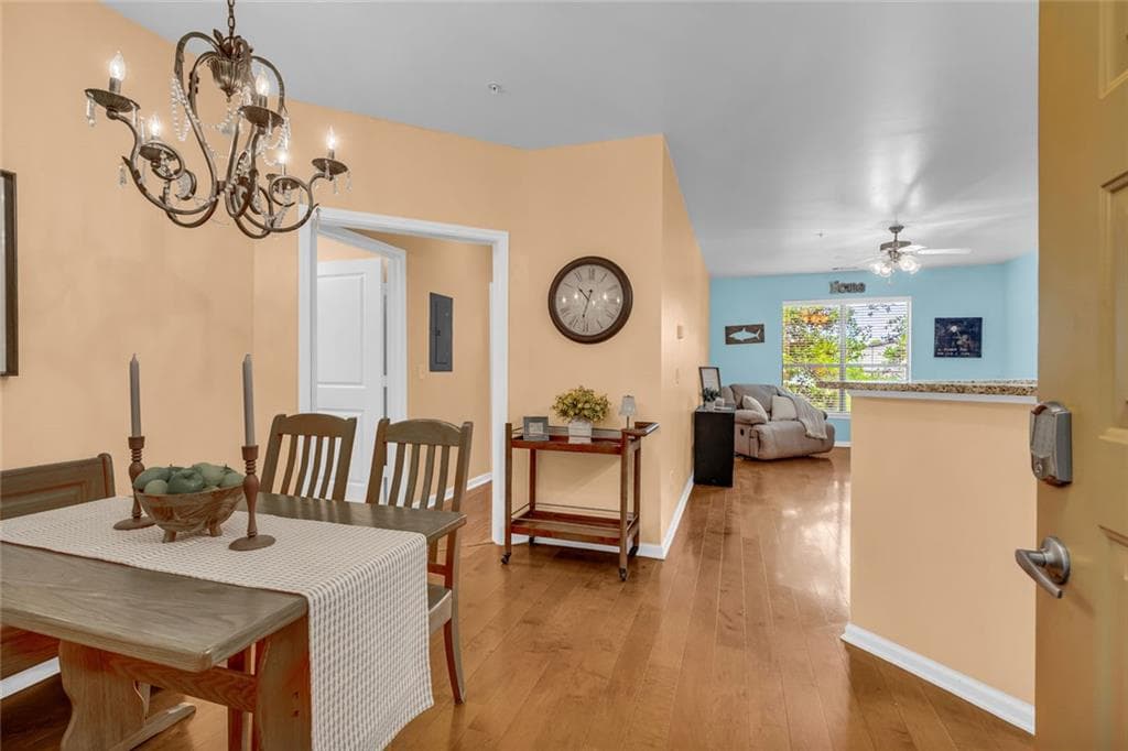 1 bedroom, 1 bathroom, 800 sq ft condominium for sale at 821 Ralph Mcgill Boulevard 2303, Atlanta, GA 30306 — photo 3