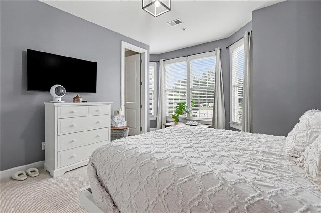 3 bedroom, 3 bathroom, 2,074 sq ft condominium for sale at 6084 Holly Park Lane, Mableton, GA 30126 — photo 9