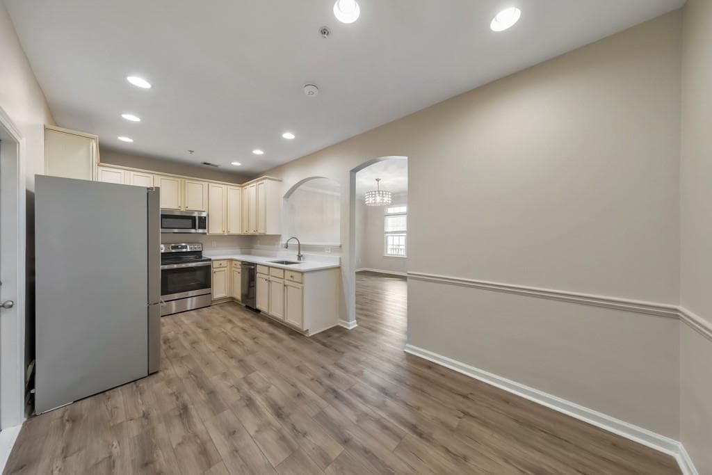 3 bedroom, 3 bathroom, 1,544 sq ft townhouse under contract at 530 Georgia Way, Woodstock, GA 30188 — photo 10