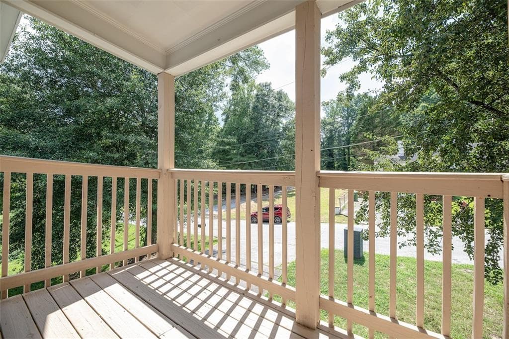 duplex for sale at 22 S Eugenia Place, Atlanta, GA 30318 — photo 9
