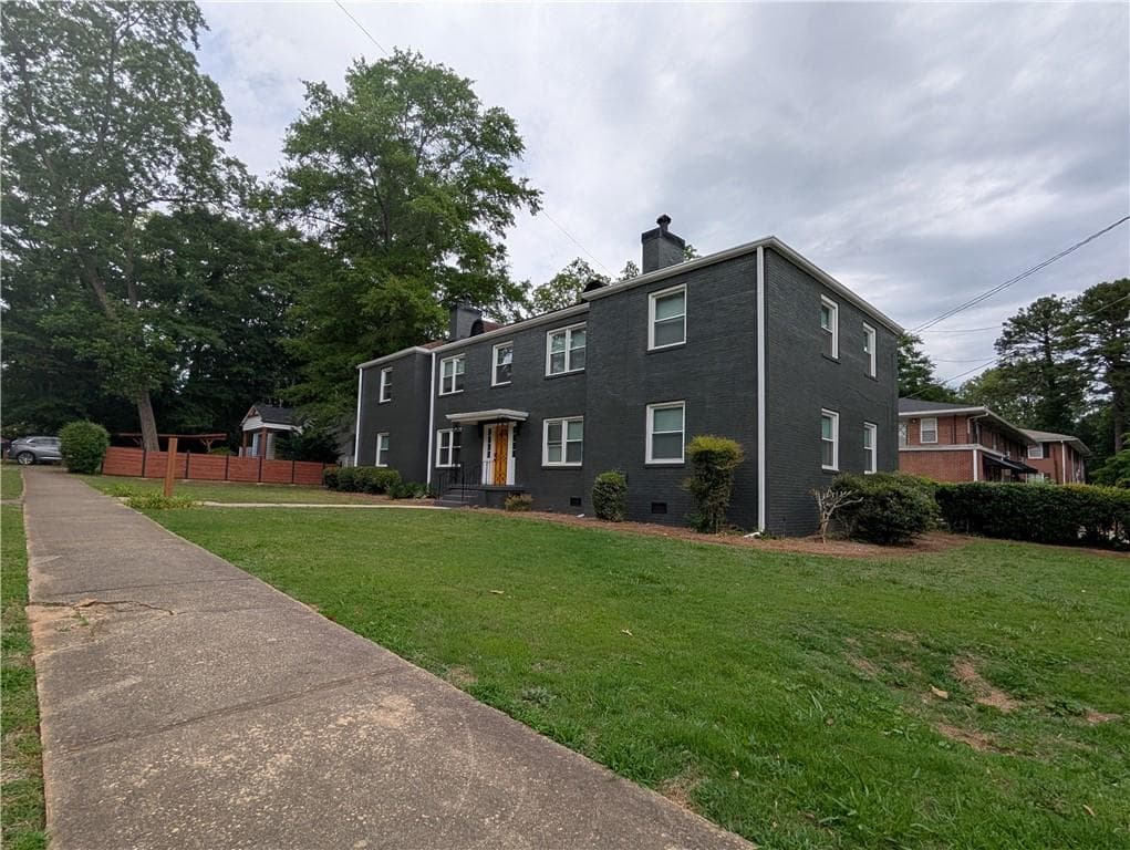 1 bedroom, 1 bathroom, 750 sq ft apartment for rent at 1761 John Calvin Avenue 4, Atlanta, GA 30337 for $1,175 a month — photo 3