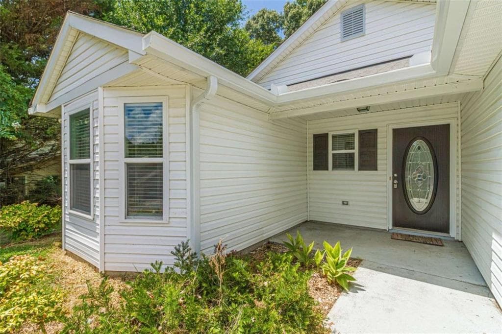 3 bedroom, 2 bathroom single family residence for rent at 253 Chardonnay Trace, Braselton, GA 30517 for $1,900 a month — photo 7